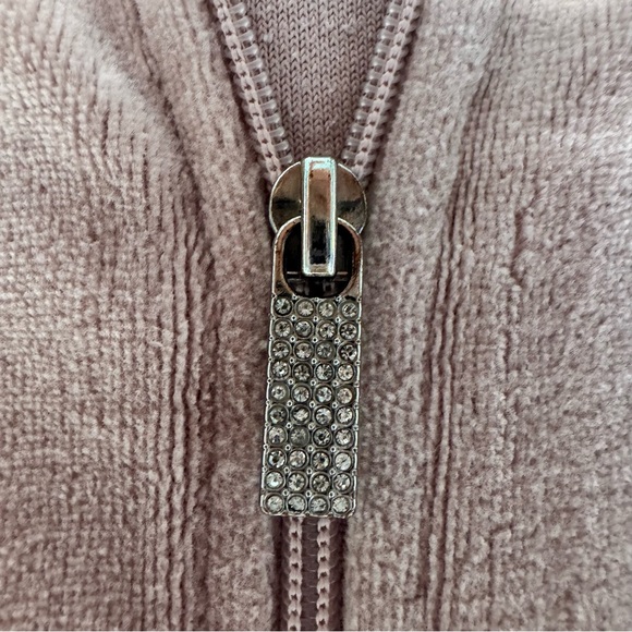 Juicy Couture Pink Velour Zip Hoodie Size M Y2K Rhinestone Bling front pockets - Picture 6 of 10
